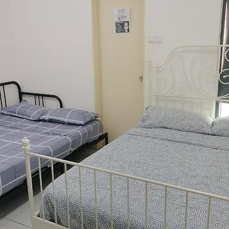 Vista Alam Serviced Apartment Near Idcc Sacc Pkns Uitm Msu Avisena Шах Алам Екстериор снимка