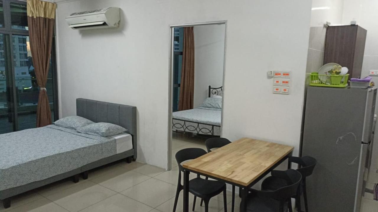 Vista Alam Serviced Apartment Near Idcc Sacc Pkns Uitm Msu Avisena Шах Алам Екстериор снимка