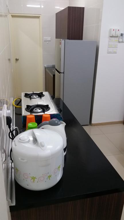 Vista Alam Serviced Apartment Near Idcc Sacc Pkns Uitm Msu Avisena Шах Алам Екстериор снимка